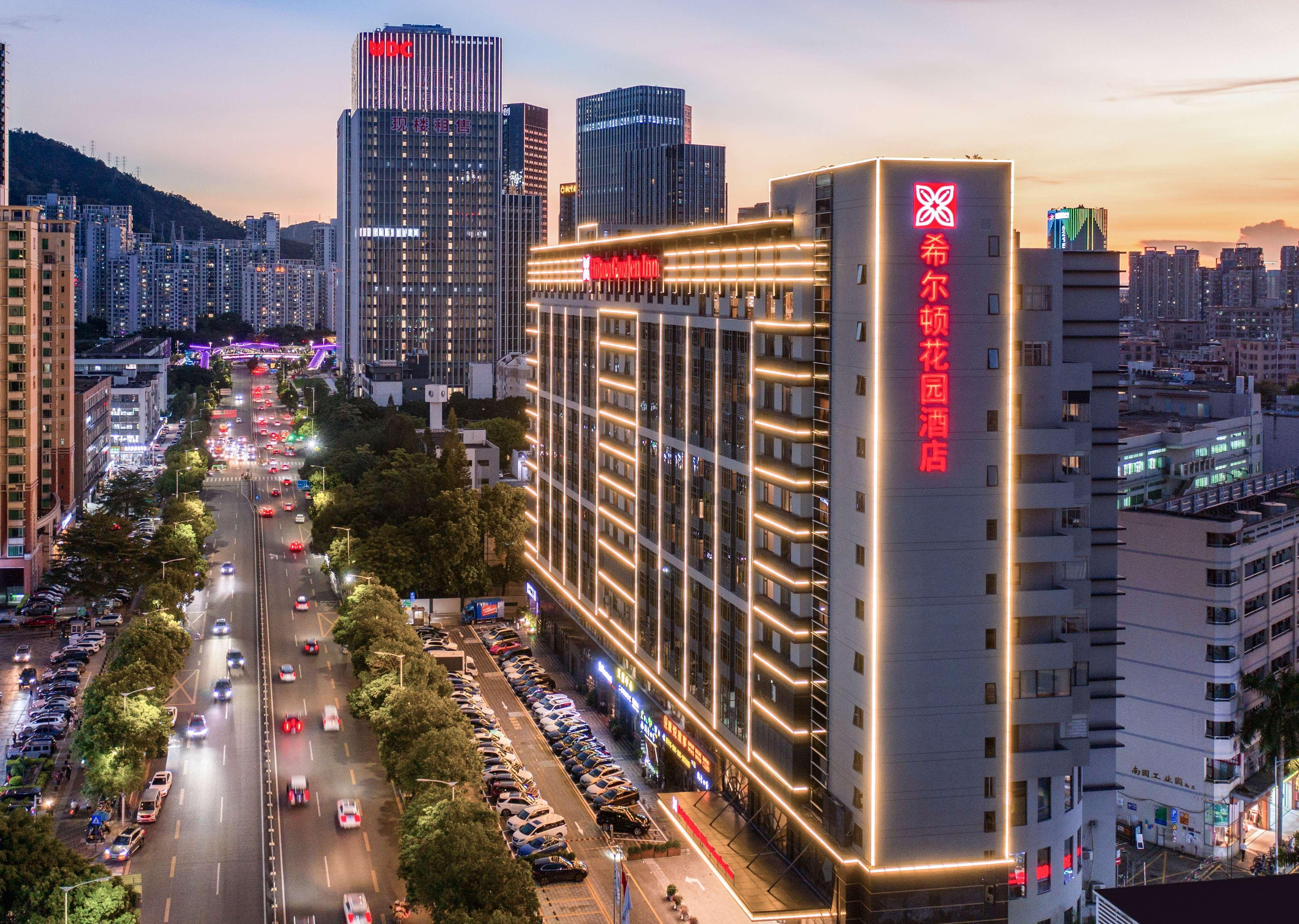 Hilton Garden Inn Shenzhen Nanshan Avenue Экстерьер фото