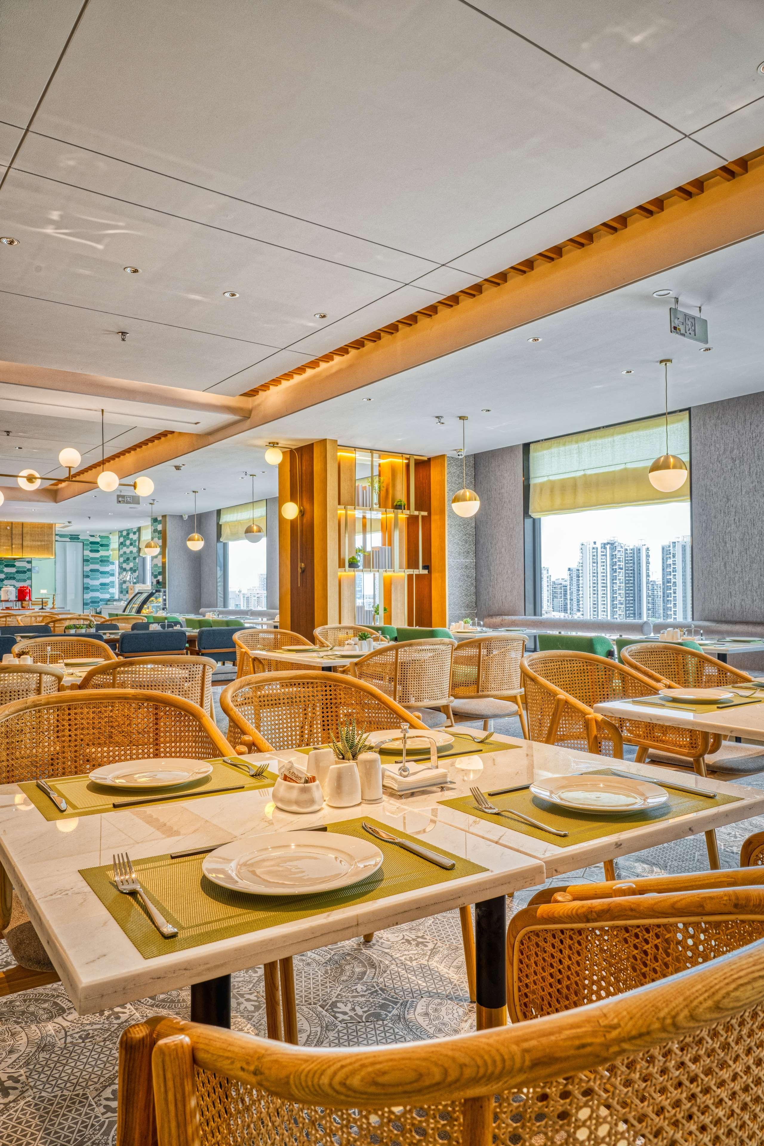 Hilton Garden Inn Shenzhen Nanshan Avenue Экстерьер фото